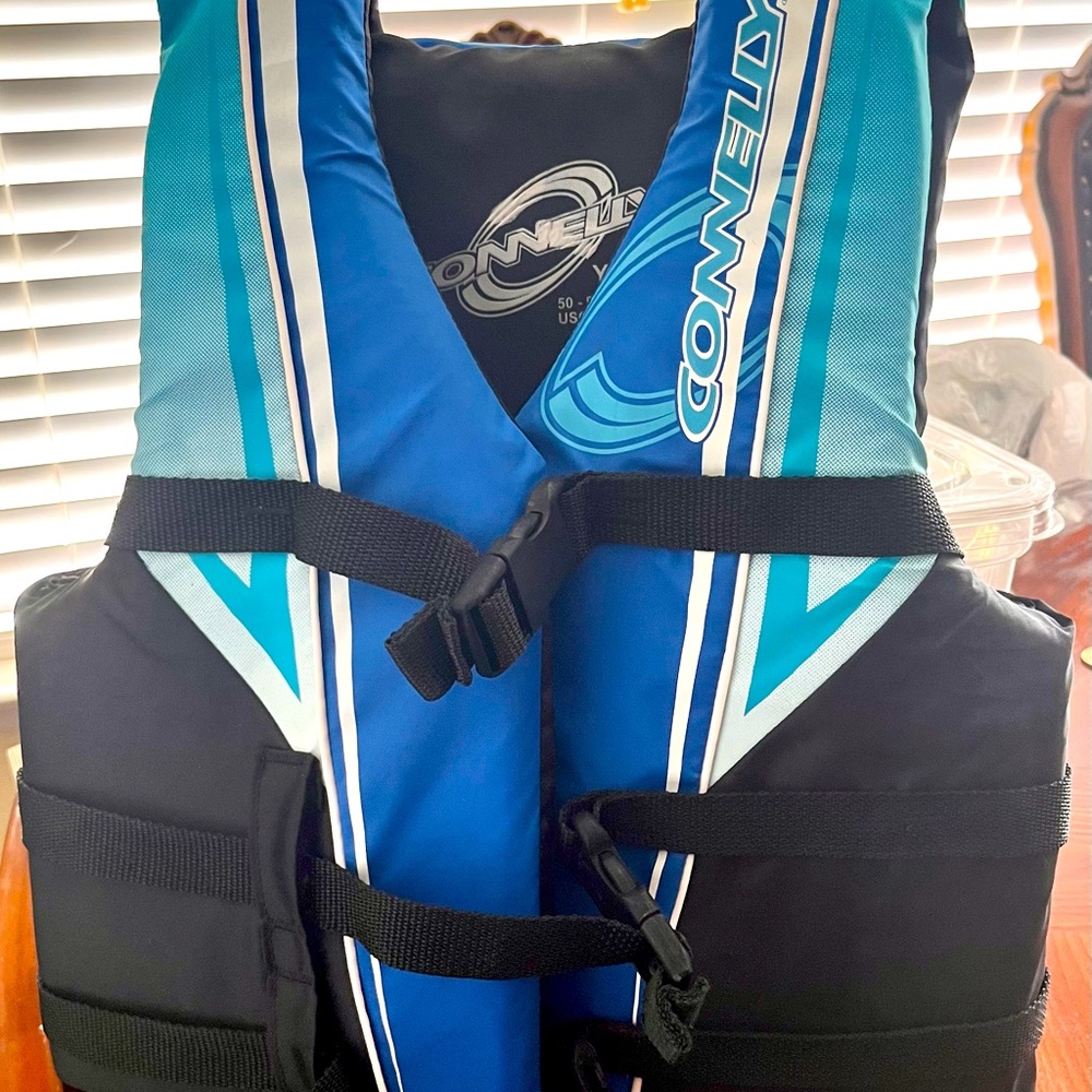 Life vest for kids 50-90 lbrs